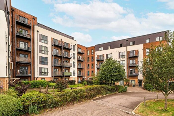 1 Bedroom Flat For Sale In Fairthorn Road, Charlton, SE7