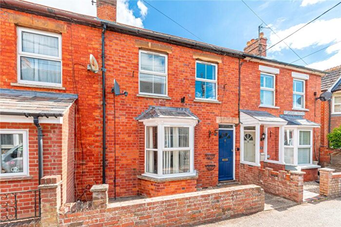 4 Bedroom Terraced House For Sale In St. Georges Terrace, Lambourn, Hungerford, RG17