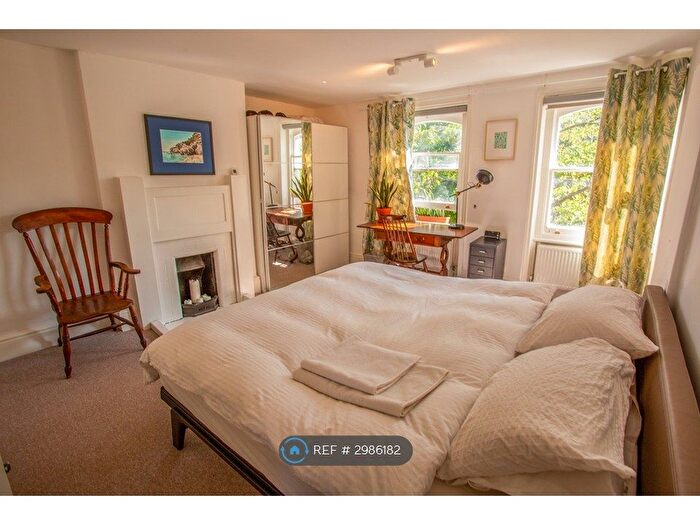 2 Bedroom Flat To Rent In Great Ormond St, London, WC1N