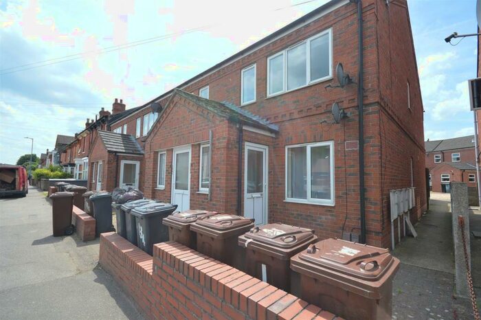 1 Bedroom Flat To Rent In Burton Road, Lincoln, LN1