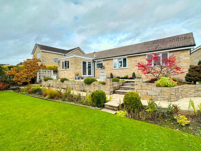 3 Bedroom Detached Bungalow For Sale In Rushwood Close, Haxby, York, YO32