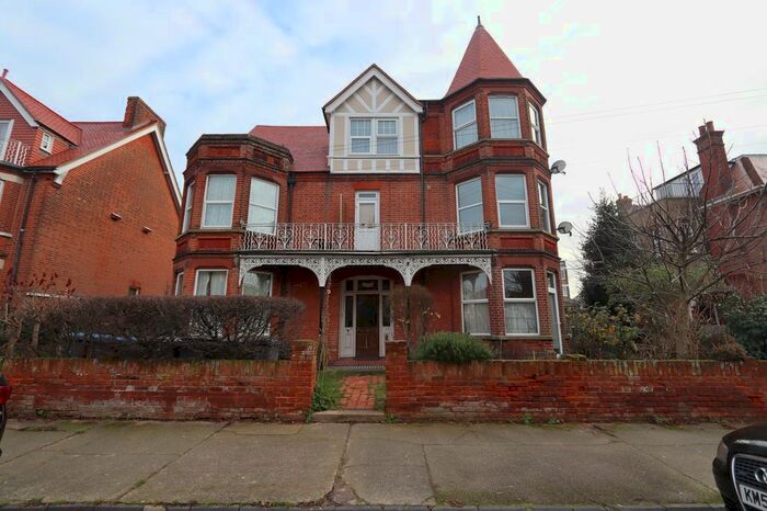 Studio To Rent In Queens Road, Felixstowe IP11