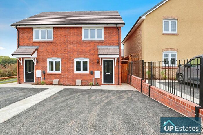2 Bedroom Semi-Detached House To Rent In Swinnerton Road, Burton Green, Kenilworth, CV4
