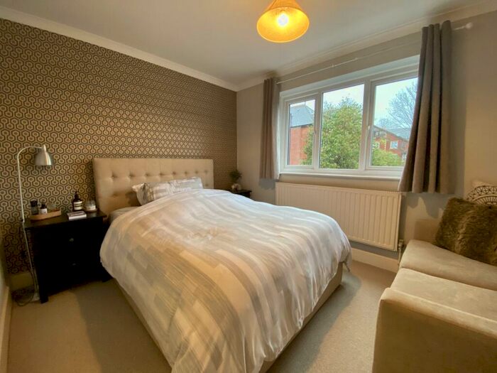 2 Bedroom Apartment To Rent In Lancaster Road, Didsbury, Manchester, M20