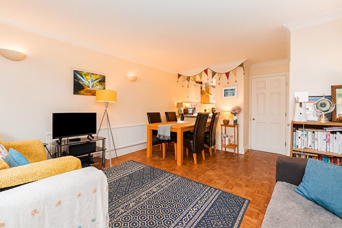 2 Bedroom Terraced House To Rent In Leopold Road, Wimbledon, SW19