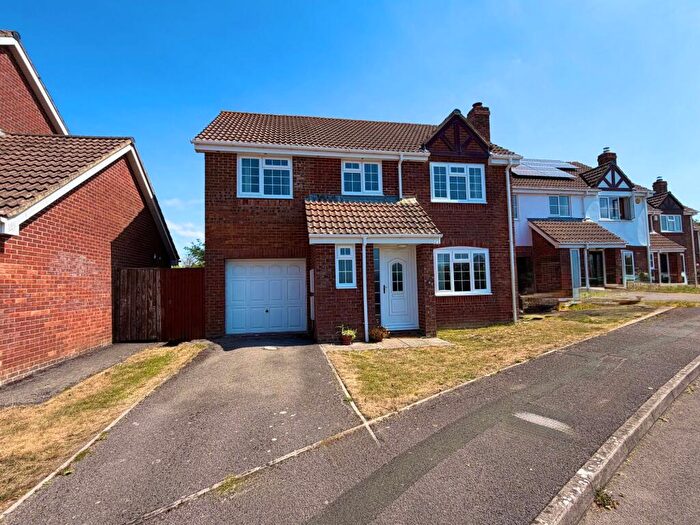 4 Bedroom Detached House For Sale In Church Hill Close, Royal Wootton Bassett, SN4