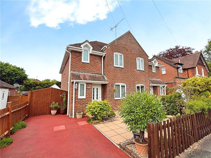 2 Bedroom Semi-Detached House For Sale In New Road, Romsey, Hampshire, SO51