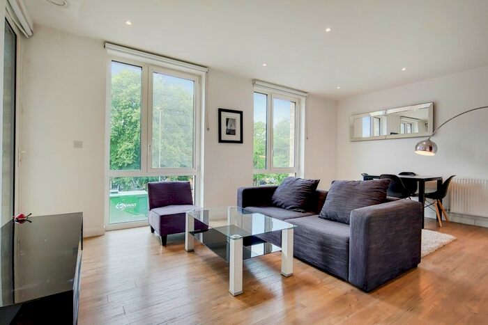 1 Bedroom Flat To Rent In Lacey Drive, Edgware HA8