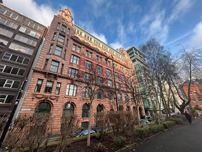 2 Bedroom Flat To Rent In Century Buildings, St. Marys Parsonage, Manchester, M3