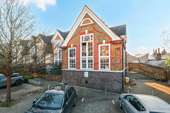 1 Bedroom Flat For Sale In Bloomfield Road, Woolwich, London, SE18