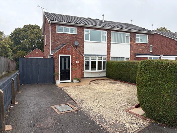 3 Bedroom Semi-Detached House For Sale In Uppingham Drive, Broughton Astley, Leicester, LE9