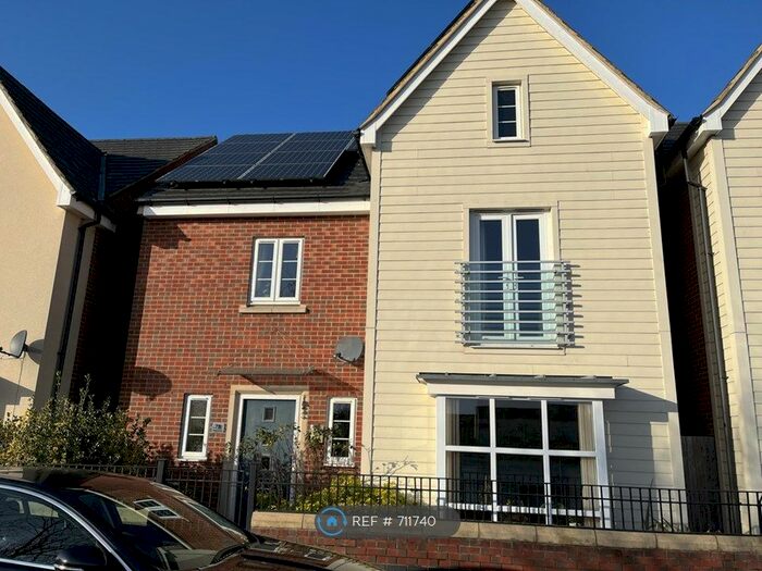 4 Bedroom Detached House To Rent In Wayside Crescent, Hampton Vale, Peterborough PE7