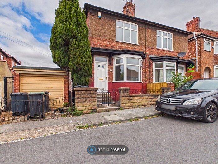 2 Bedroom Semi-Detached House To Rent In Bowman St, Darlington, DL3