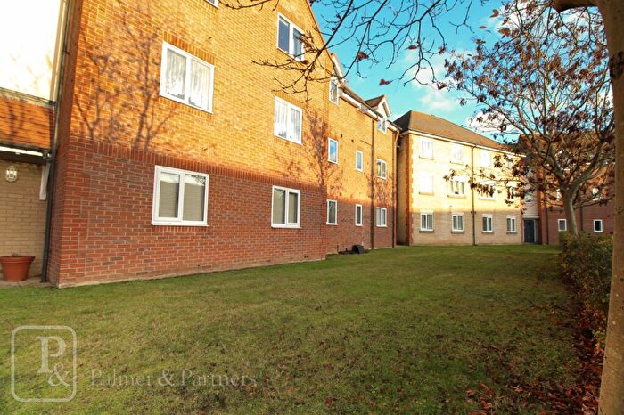 2 Bedroom Apartment To Rent In Ash Way, Colchester, Essex, CO3