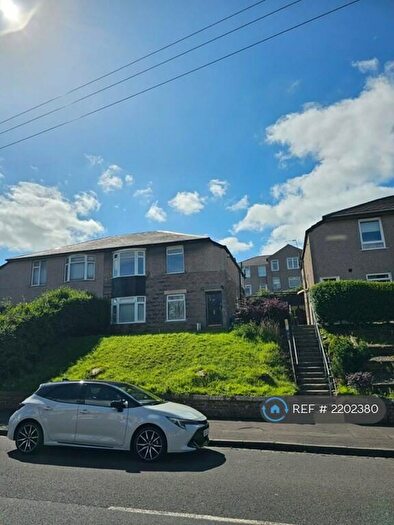 3 Bedroom Flat To Rent In Curtis Avenue, Glasgow, G44