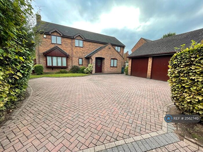 5 Bedroom Detached House To Rent In Poppyfield Court, Coventry, CV4