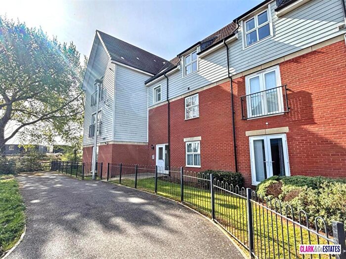 1 Bedroom Apartment For Sale In Trafalgar Road, Exeter, EX2