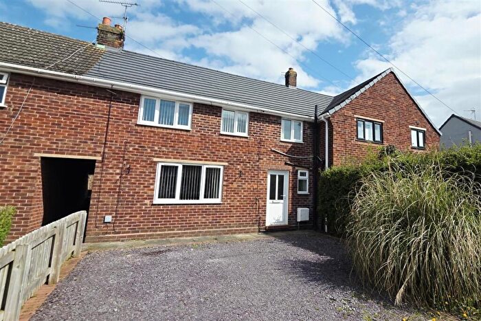 3 Bedroom Mews For Sale In Walnut Drive, Winsford, CW7