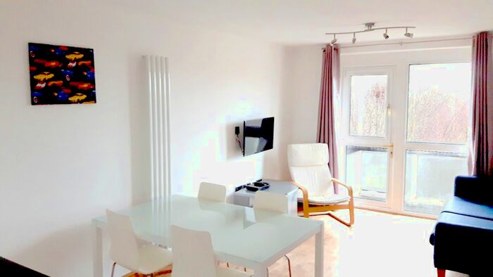 1 Bedroom Flat To Rent In The Willows, High Road, Whetstone, London, N20