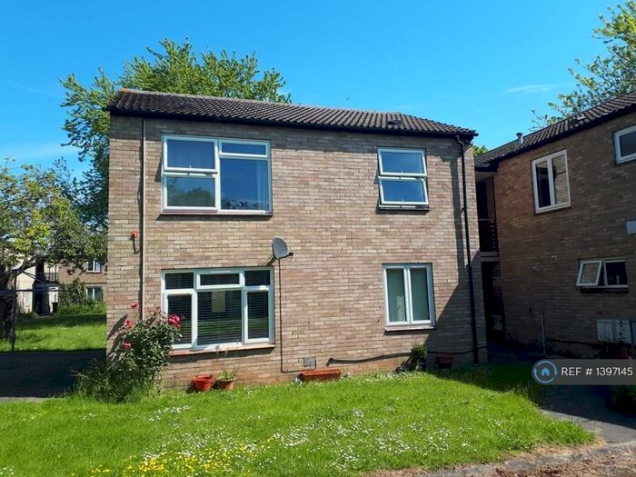 1 Bedroom Flat To Rent In Lichfield Road, Cambridge, CB1