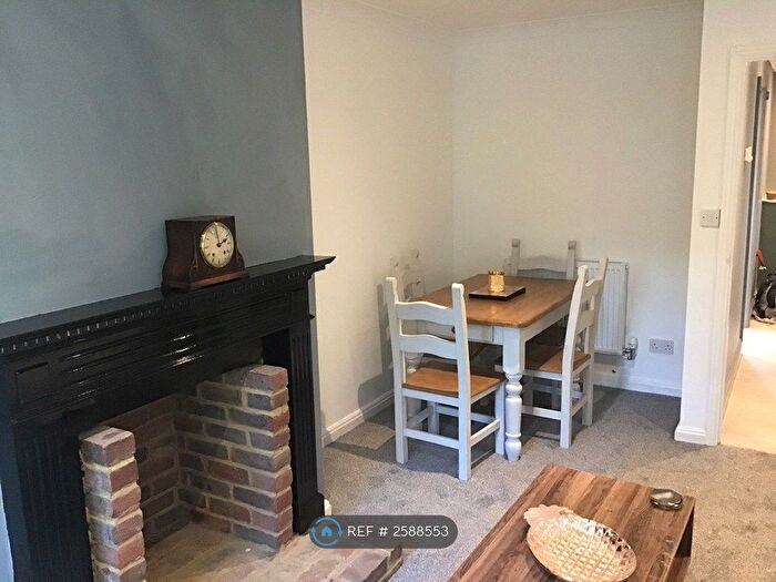 2 Bedroom End Terrace House To Rent In Stour Court, Sandwich, Kent, CT13
