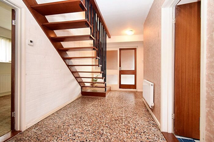 4 Bedroom Detached House For Sale In Thornbury Wood, Hiltingbury, Chandler's Ford, Dq., SO53