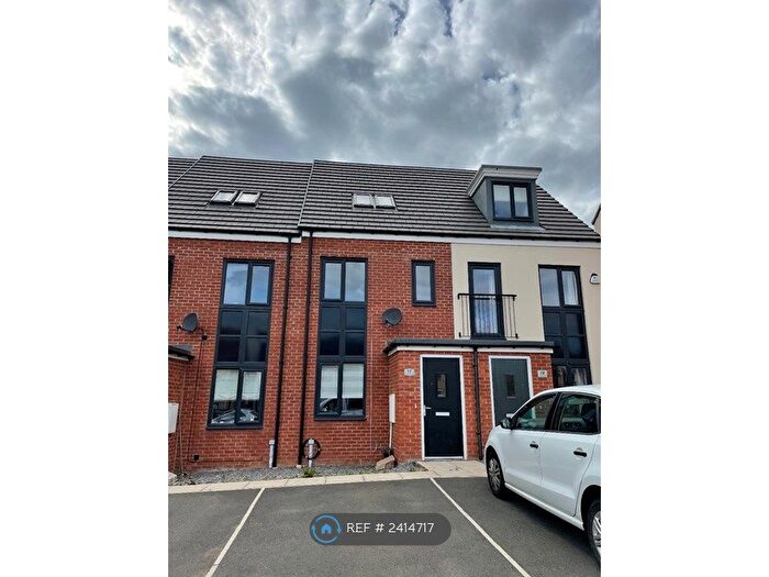 3 Bedroom Terraced House To Rent In Elmwood Park Gardens, Newcastle Upon Tyne, NE13