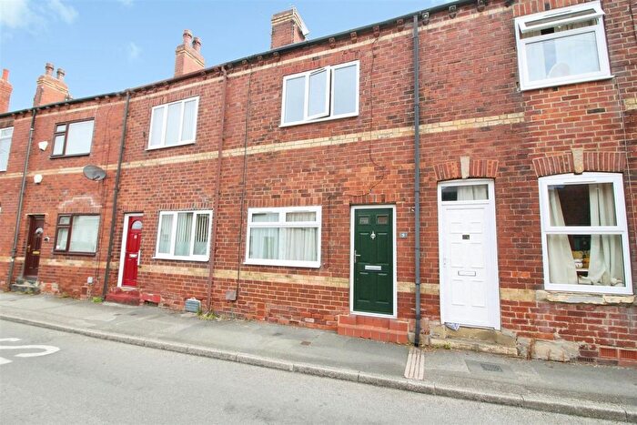 2 Bedroom Terraced House For Sale In Main Street, Allerton Bywater, Castleford, WF10