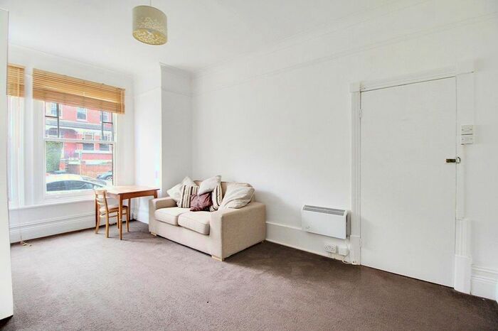 Studio To Rent In Hillfield Avenue, London, N8