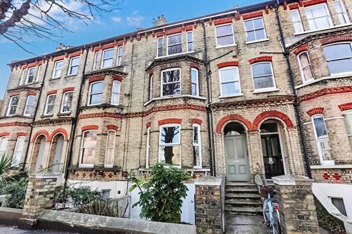 1 Bedroom Flat To Rent In Clarendon Villas, Hove, BN3