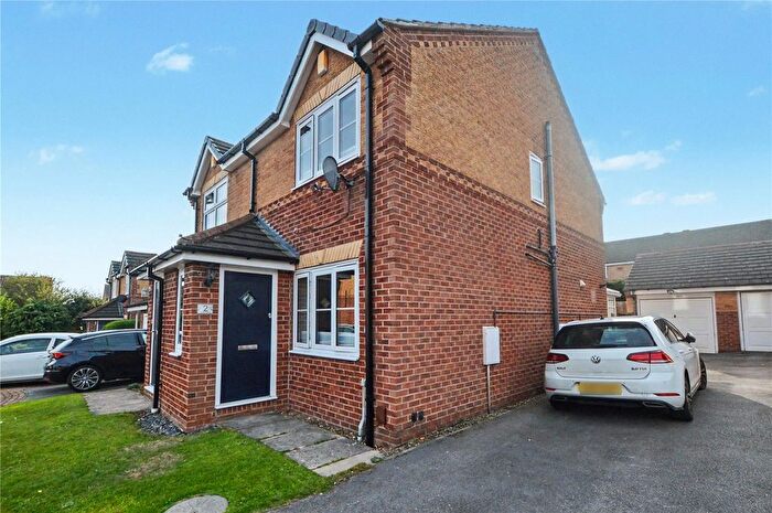 2 Bedroom Semi-detached House For Sale In Fairfield Drive, Rothwell, Leeds, LS26