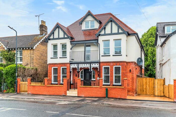 2 Bedroom Apartment To Rent In Norfolk Road, Maidenhead, SL6