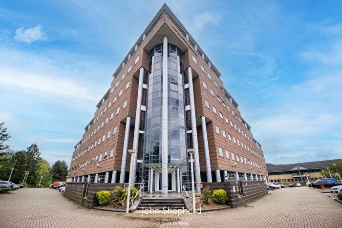 1 Bedroom Flat For Sale In Waterfront West, Brierley Hill, West Midlands, DY5