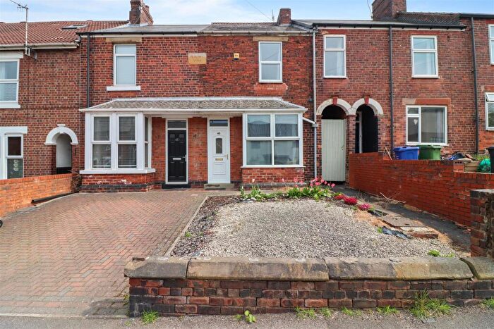 2 Bedroom Terraced House To Rent In Middlecroft Road, Staveley, S43