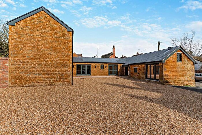 4 Bedroom Barn Conversion For Sale In Broadgate, Great Easton, Market Harborough, LE16