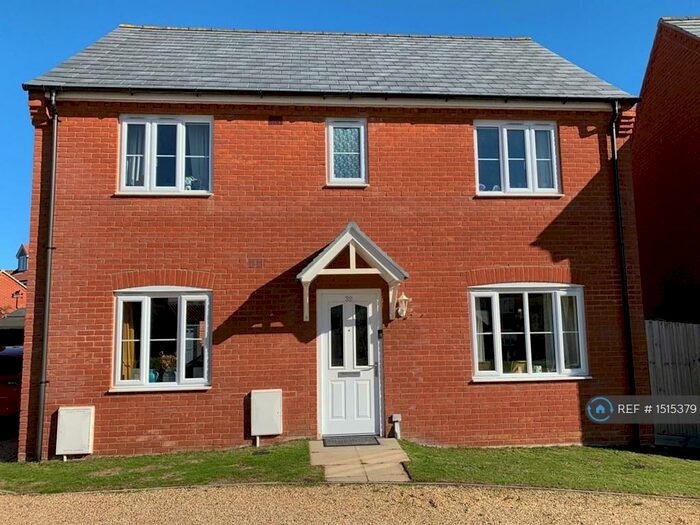 4 Bedroom Detached House To Rent In Peabody Road, Norfolk, NR11
