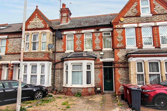 4 Bedroom Terraced House For Sale In Oxford Road, Reading, RG30