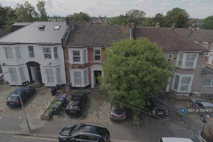 2 Bedroom Flat To Rent In Argyle Road, Ilford, IG1