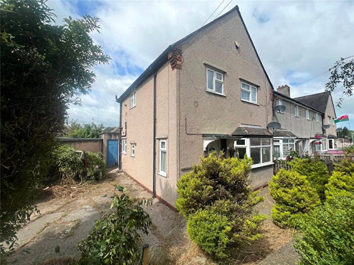 3 Bedroom End Terrace House For Sale In Ffordd Dyffryn, Mochdre, Colwyn Bay, Conwy, LL28