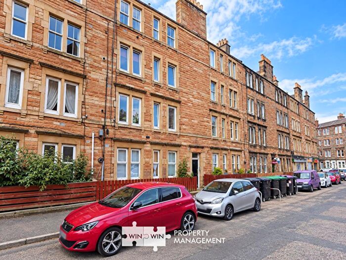 1 Bedroom Flat To Rent In / Albion Road, Edinburgh, EH7