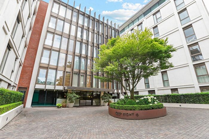 3 Bedroom Flat For Sale In Holland Park Villas, Kensington, London, United Kingdom, W8