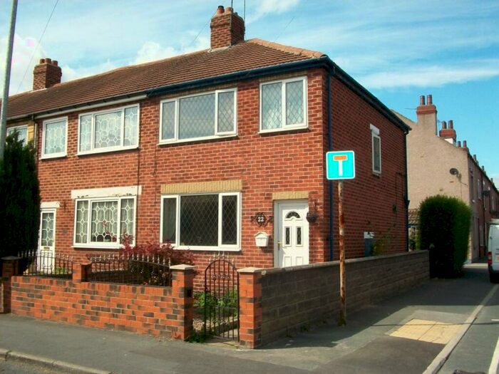3 Bedroom Terraced House To Rent In Barley Hill Road, Garforth, LS25