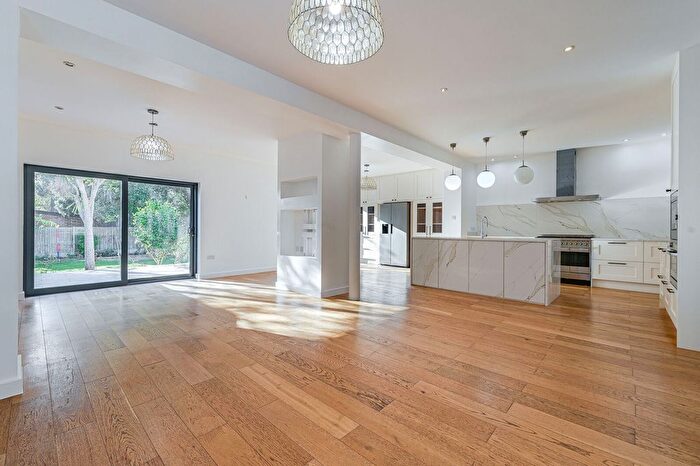 4 Bedroom Detached House To Rent In Kidbrooke Park, Blackheath, London, SE3