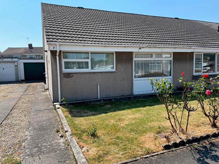 2 Bedroom Semi-Detached Bungalow To Rent In Copley Gardens, Worle, Weston-super-Mare, BS22