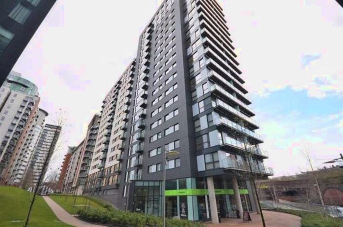 2 Bedroom Flat To Rent In Cypress Place, Green Quarter, M4
