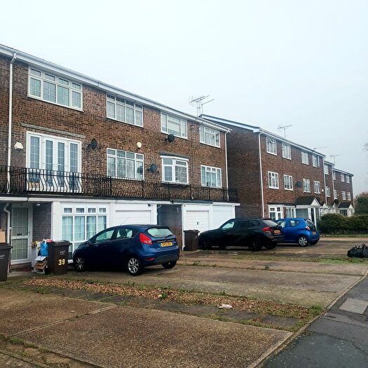 3 Bedroom Terraced House For Sale In Tilbury Road, Gillingham, Rainham, ME8