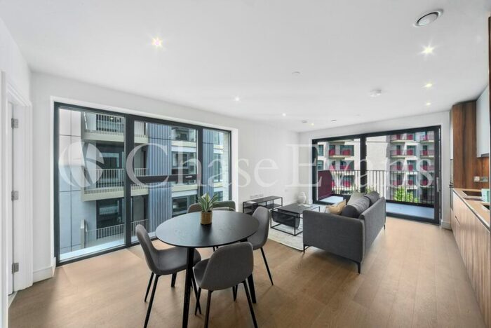 2 Bedroom Apartment To Rent In Belfield Mansions, Park & Sayer, Elephant And Castle, SE17