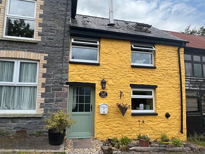 2 Bedroom Terraced House For Sale In Llanddeusant, Llangadog, SA19