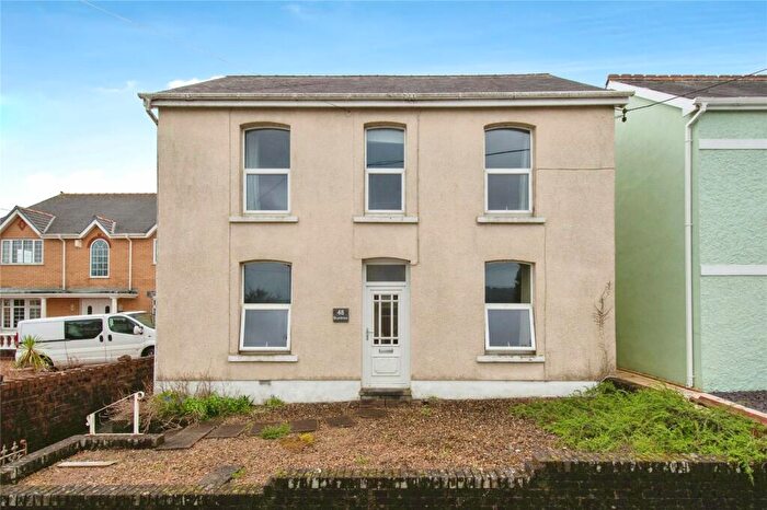 3 Bedroom Detached House For Sale In Penygroes Road, Caerbryn, Ammanford, Carmarthenshire, SA18