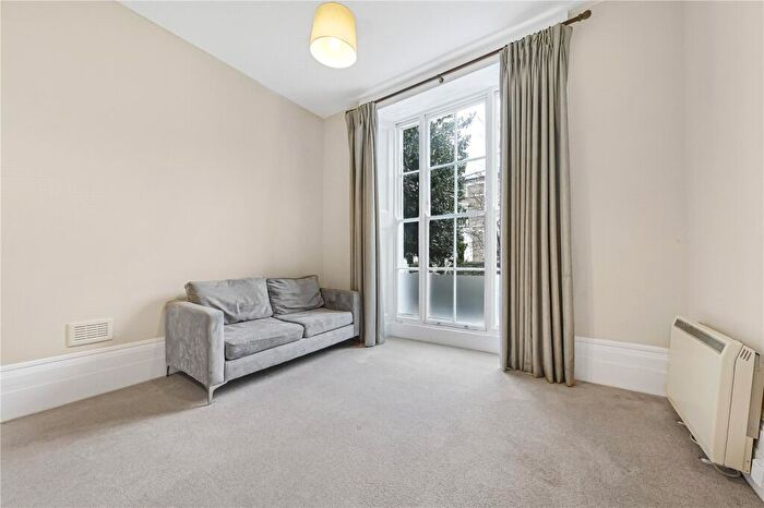 1 Bedroom Apartment To Rent In Carlton Hill, St. John's Wood, London, NW8